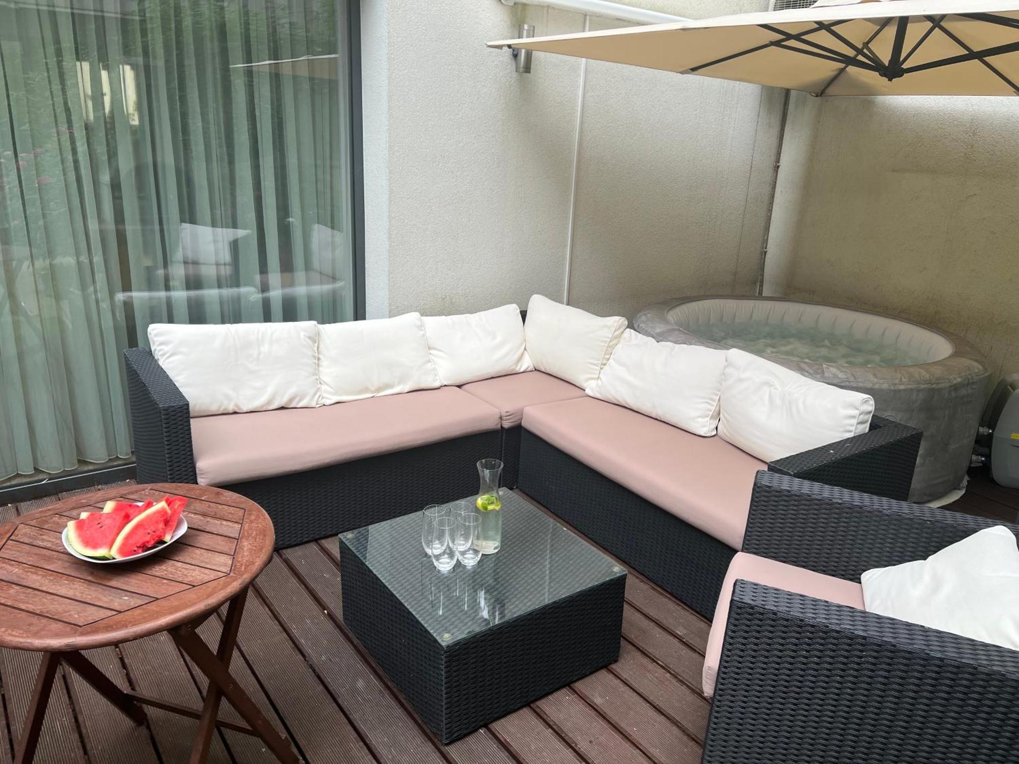 Forest Park Garden Apartment Bratislava Exterior foto